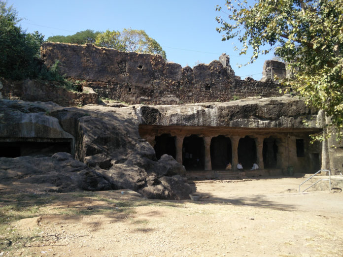 manpeshwar caves