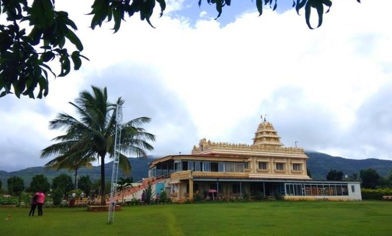 विठ्ठल रुक्मिणी मंदिर, हाडशी