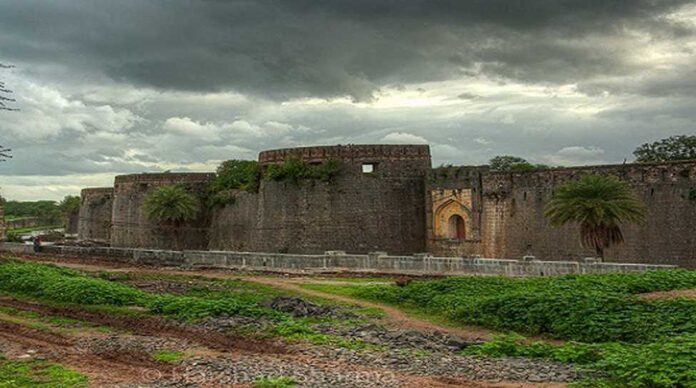 नगर किल्ला | Nagar Fort
