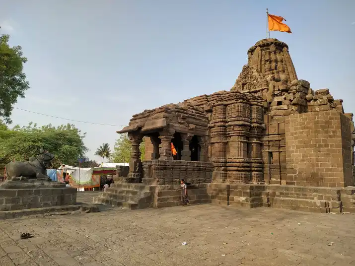 माणकेश्वर शिवमंदिर, झोडगे