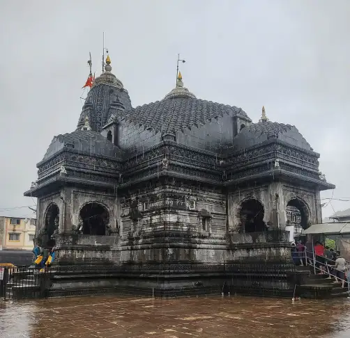 त्र्यंबकेश्वर महादेव मंदिर, त्र्यंबकेश्वर