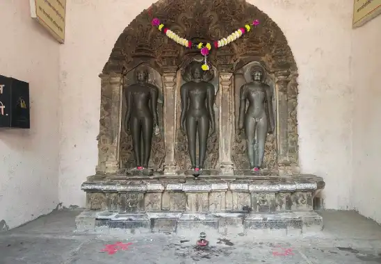 जैन मंदिर कार्ला, निलंगा