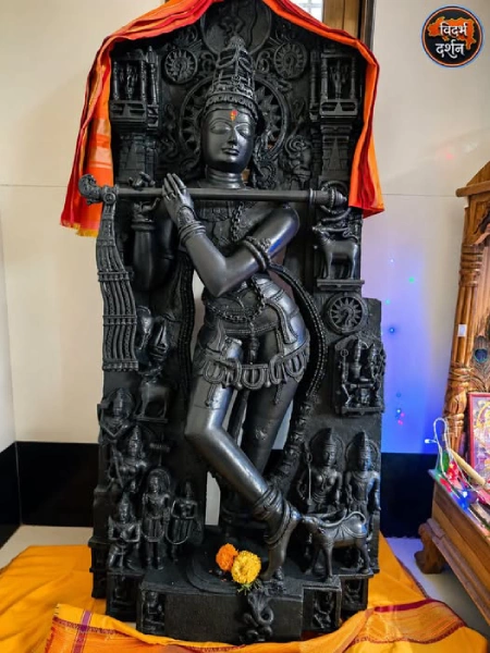 पुरातन गोपाल कृष्ण मूर्ती, अंजी, यवतमाळ 